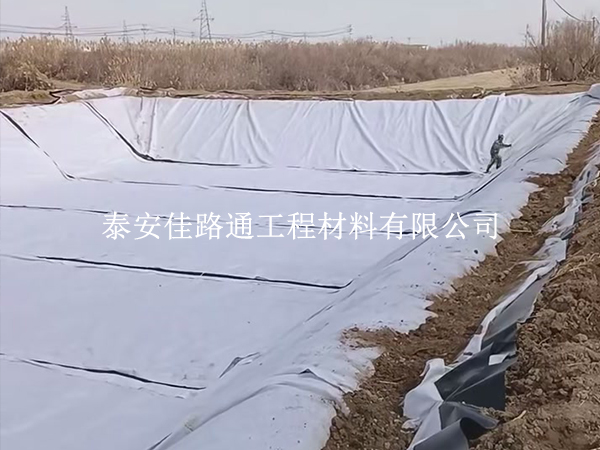 選擇高質(zhì)量土工布技巧：避開劣質(zhì)陷阱，適配工程需求